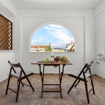 Spetses Center Comfy Apartment Exterior foto