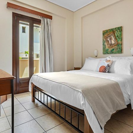 Spetses Center Comfy Apartment Exterior foto