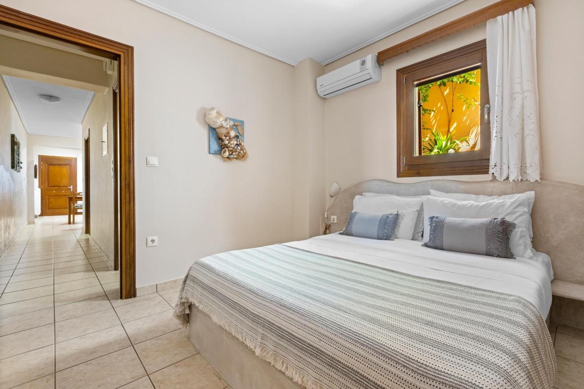 Spetses Center Comfy Apartment Exterior foto